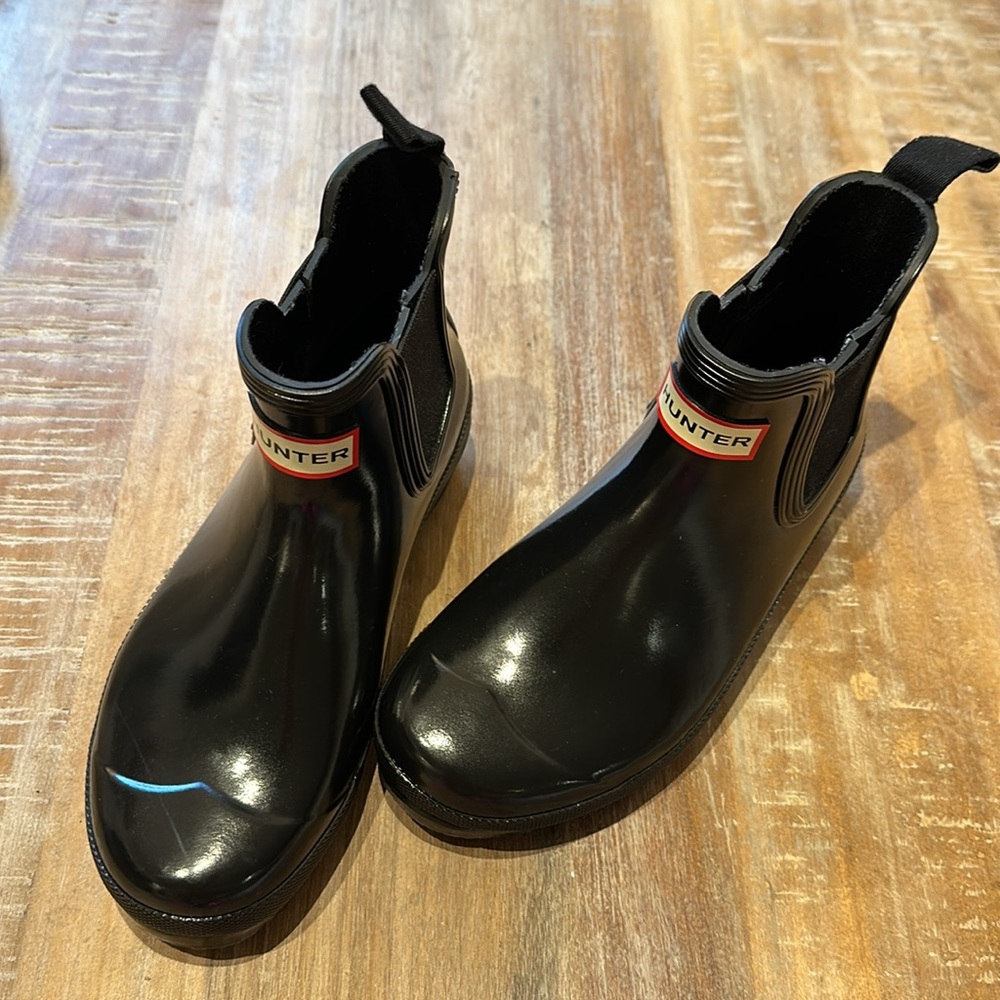 Hunter Original Chelsea Gloss Ankle Boots, Size 6, Never Worn